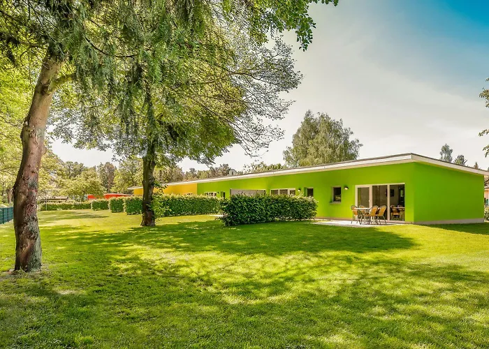 Bungis - 28 Ferienhaeuser Am Grimnitzsee G2 بيت للعطل *