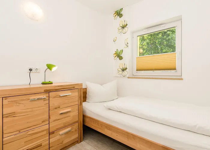 Bungis - 28 Ferienhaeuser Am Grimnitzsee G2 بيت للعطل *